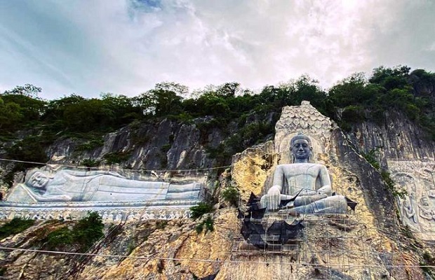 Buddha Phnom Sampov Hügel