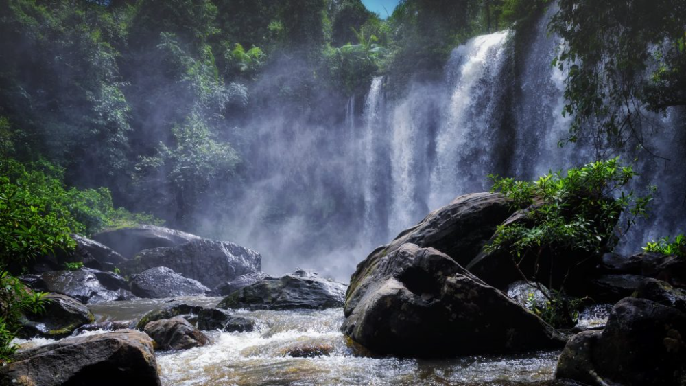 VIP Abenteuer mit Wasserfall 2 Tage Tours